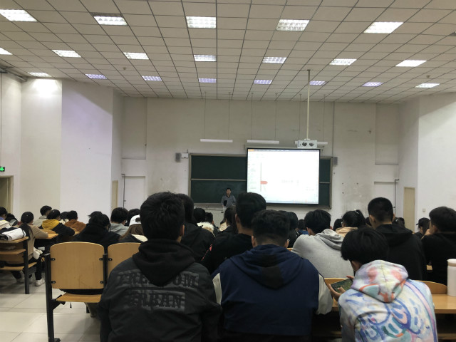 认识数据包络 真正理解效率 ——经济与管理学院苗敬毅教授作题为“DEA发展沿革”的学术讲座