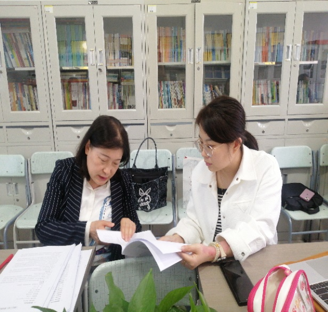 【教学大纲论证】严把严控 字斟句酌 ——经济与管理学院开展专业核心课教学大纲论证会